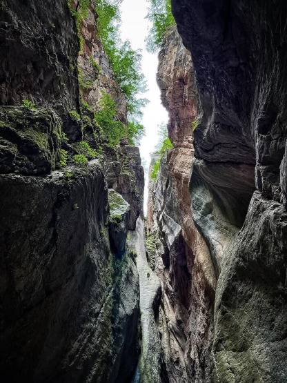 Карадахская теснина